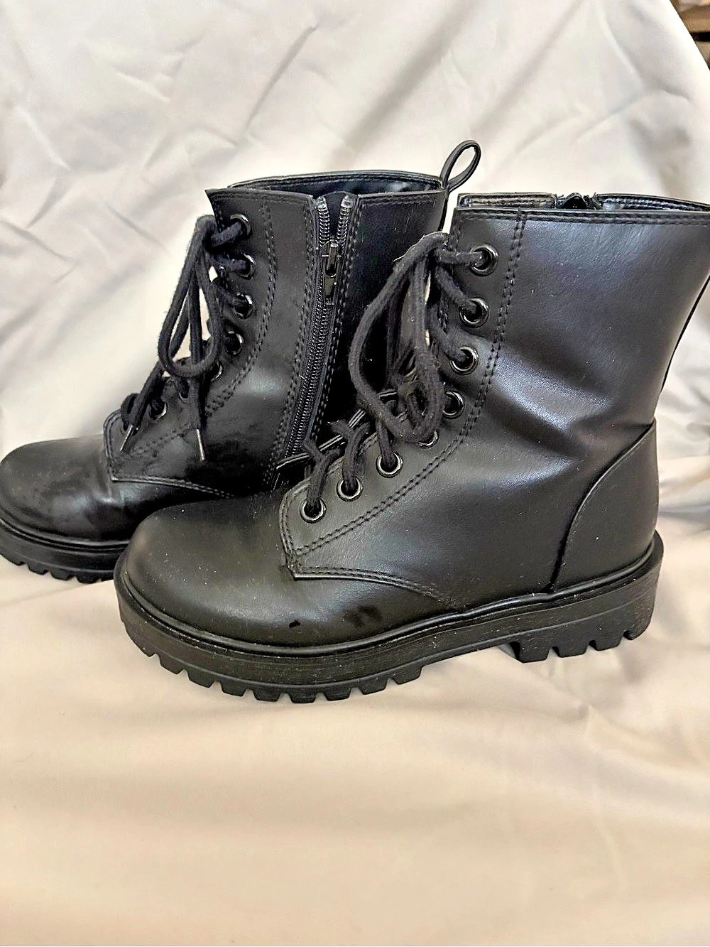 SODA Black Combat Boots Size 7